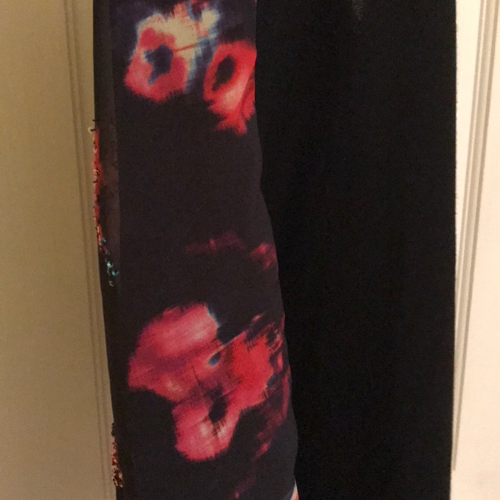 Express Tank Blouse - Picture 4 of 5